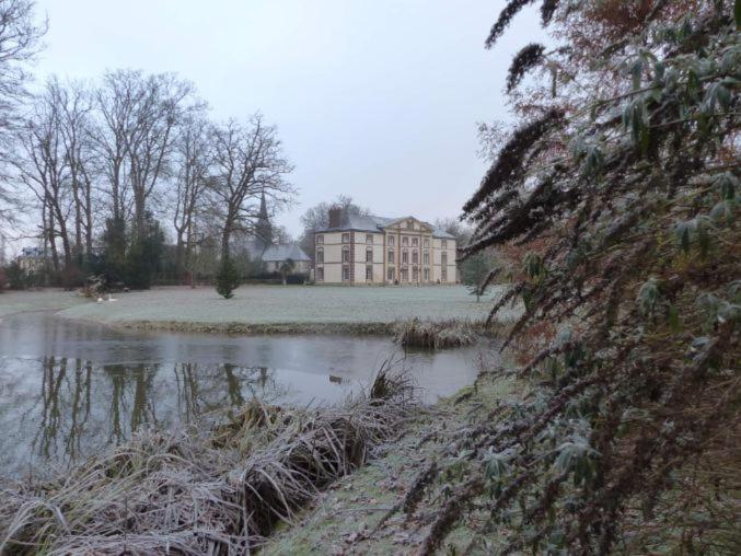 Appartement Édouard André dans château XIX ème Bracquetuit Exterior foto