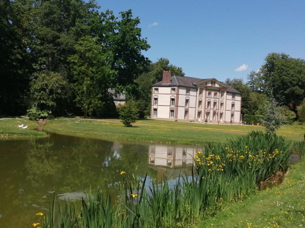 Appartement Édouard André dans château XIX ème Bracquetuit Exterior foto